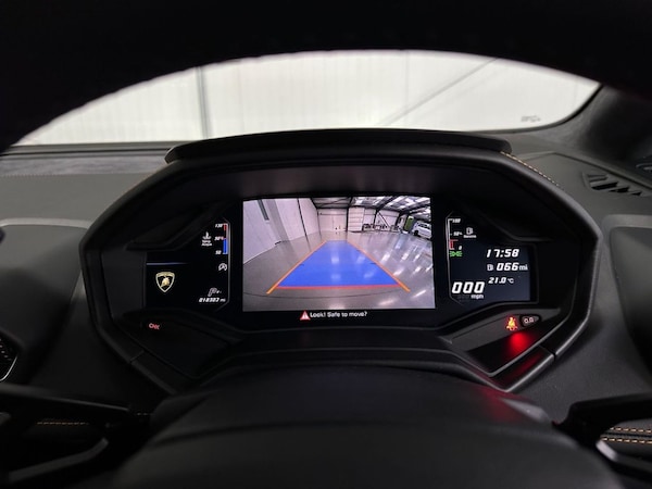 Used Lamborghini Huracan 2018 for sale - 76248528: Photo 21