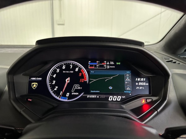 Used Lamborghini Huracan 2018 for sale - 76248528: Photo 22