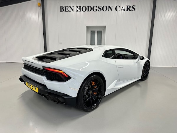 Used Lamborghini Huracan 2018 for sale - 76248528: Photo 9