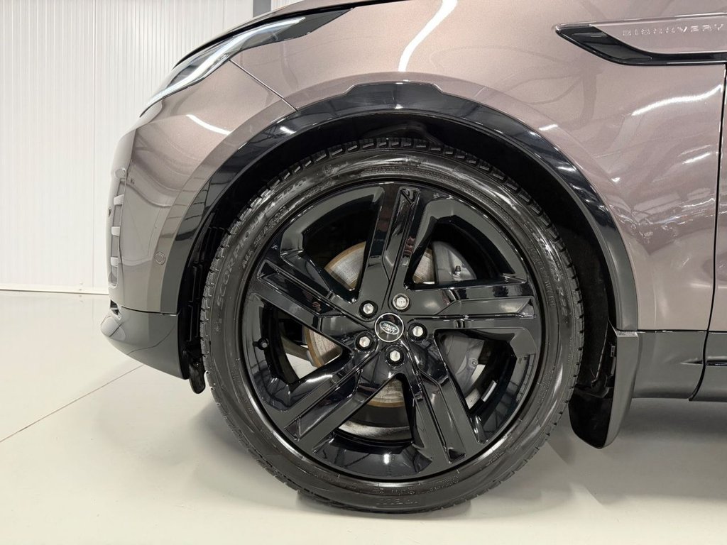 Used Land Rover Discovery 2025 for sale - 76724140: Photo 32