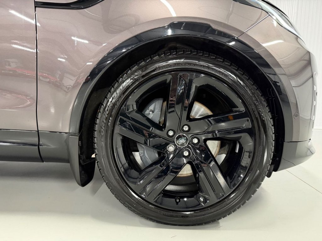 Used Land Rover Discovery 2025 for sale - 76724140: Photo 35