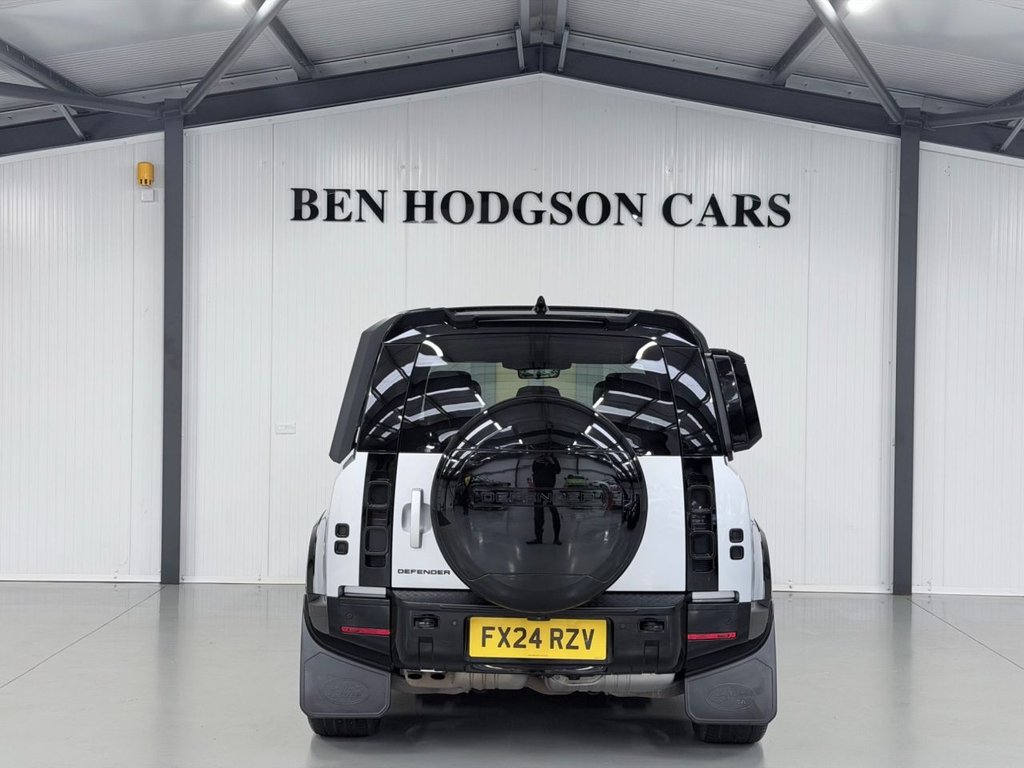 Used Land Rover Defender 2024 for sale - 76841465: Photo 30