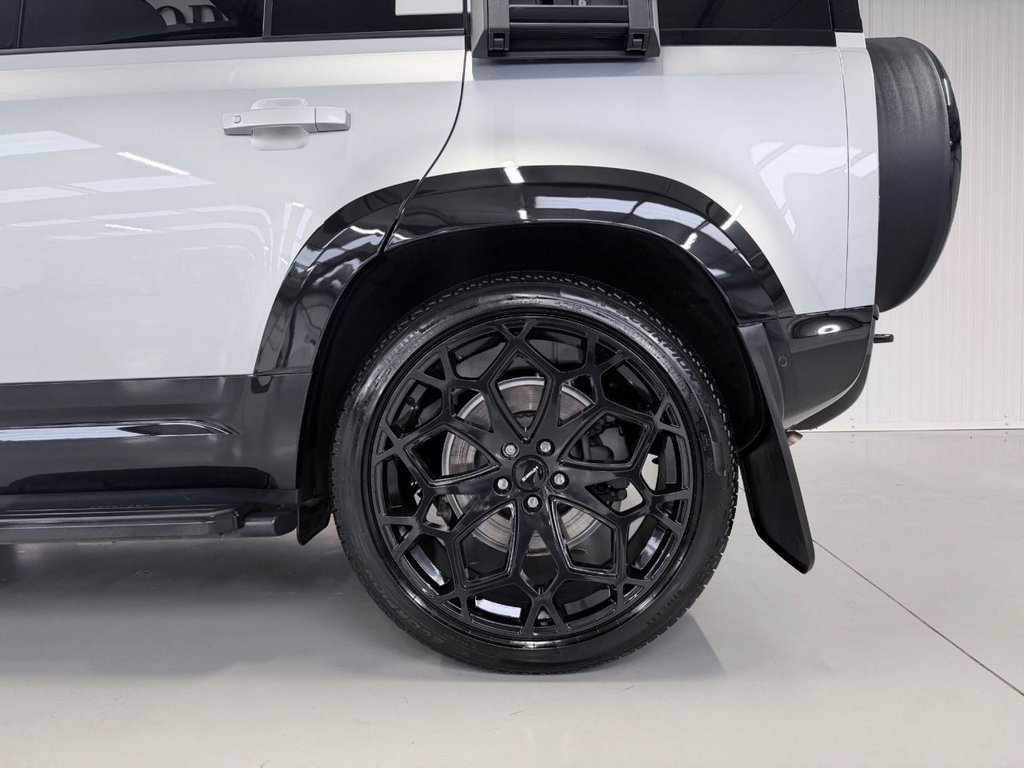 Used Land Rover Defender 2024 for sale - 76841465: Photo 34