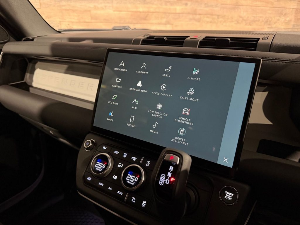 Used Land Rover Defender 110 2026 for sale - 77399764: Photo 27