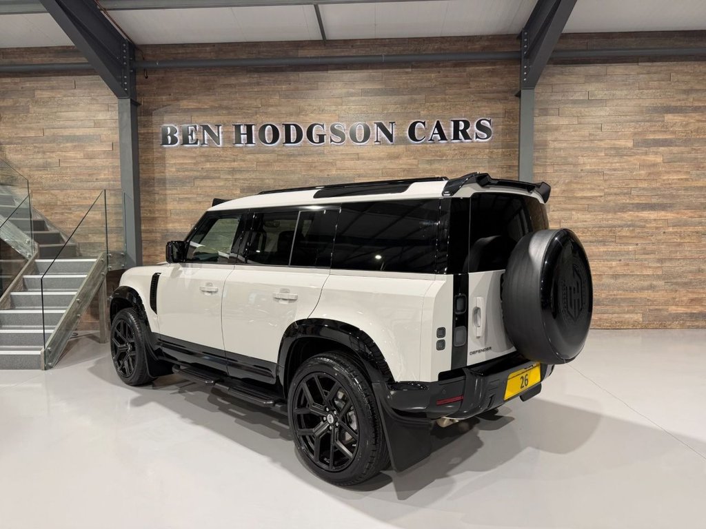Used Land Rover Defender 110 2026 for sale - 77399764: Photo 5