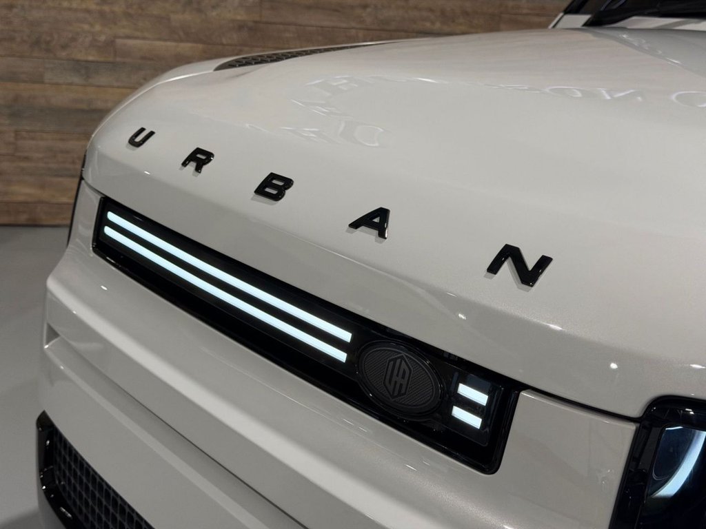 Used Land Rover Defender 110 2026 for sale - 77399764: Photo 8