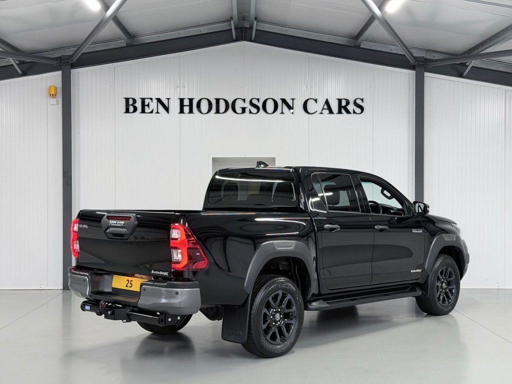 Used Toyota Hilux 2025 for sale - 76535727: Photo 4