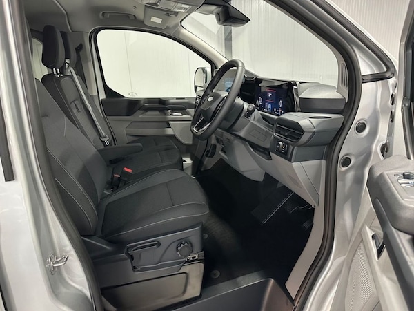 Used Ford Transit Custom 2025 for sale - 76322959: Photo 10