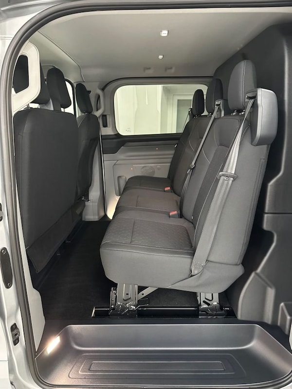 Used Ford Transit Custom 2025 for sale - 76322959: Photo 14