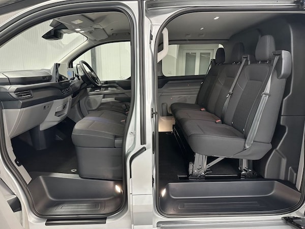 Used Ford Transit Custom 2025 for sale - 76322959: Photo 18