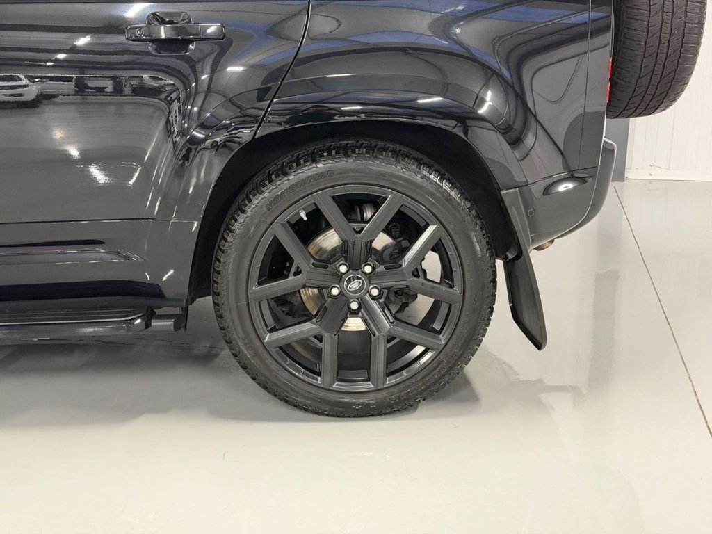 Used Land Rover Defender 2021 for sale - 77452366: Photo 37