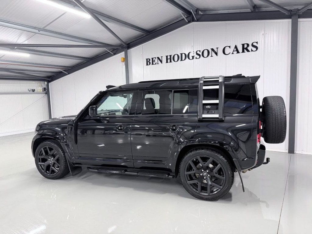 Used Land Rover Defender 2021 for sale - 77452366: Photo 4