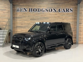 Used Land Rover Defender 110 2026 for sale - 78657939: Photo