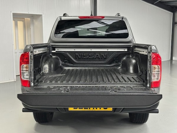 Used Nissan Navara 2021 for sale - 76323027: Photo 32