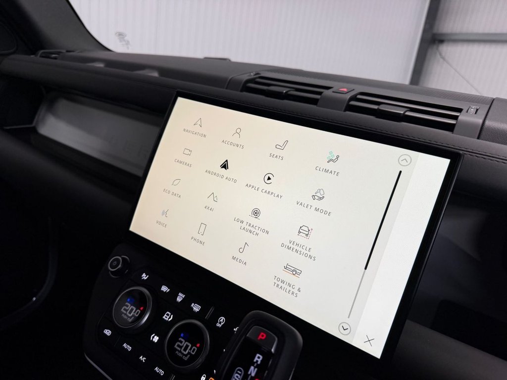 Used Land Rover Defender 90 2026 for sale - 77967467: Photo 20