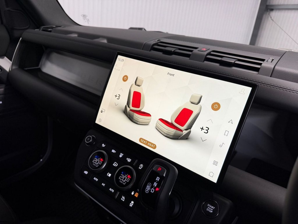 Used Land Rover Defender 90 2026 for sale - 77967467: Photo 21