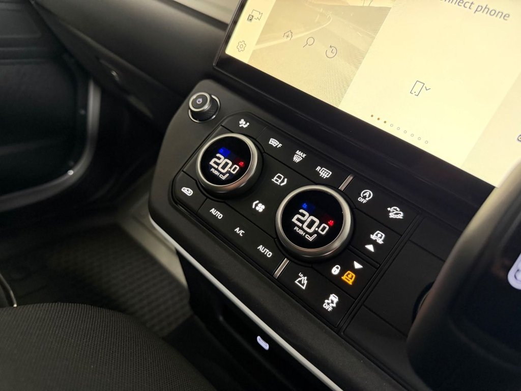 Used Land Rover Defender 90 2026 for sale - 77967467: Photo 23