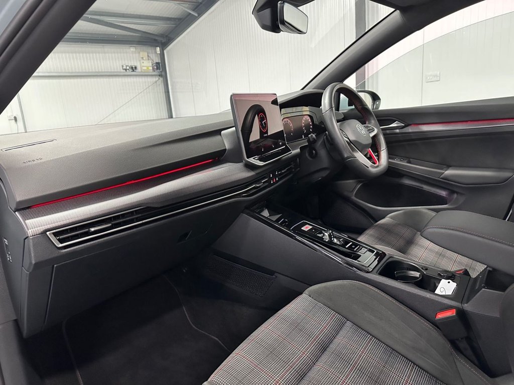 Used Volkswagen Golf 2025 for sale - 76095857: Photo 14