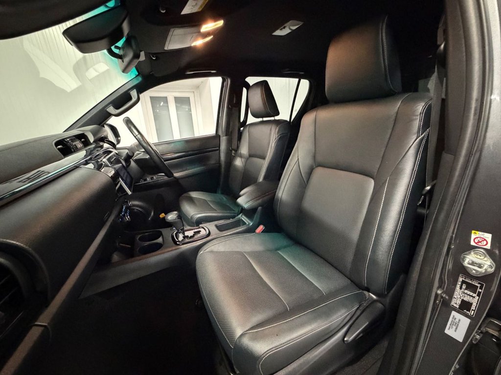 Used Toyota Hilux 2019 for sale - 76848228: Photo 10