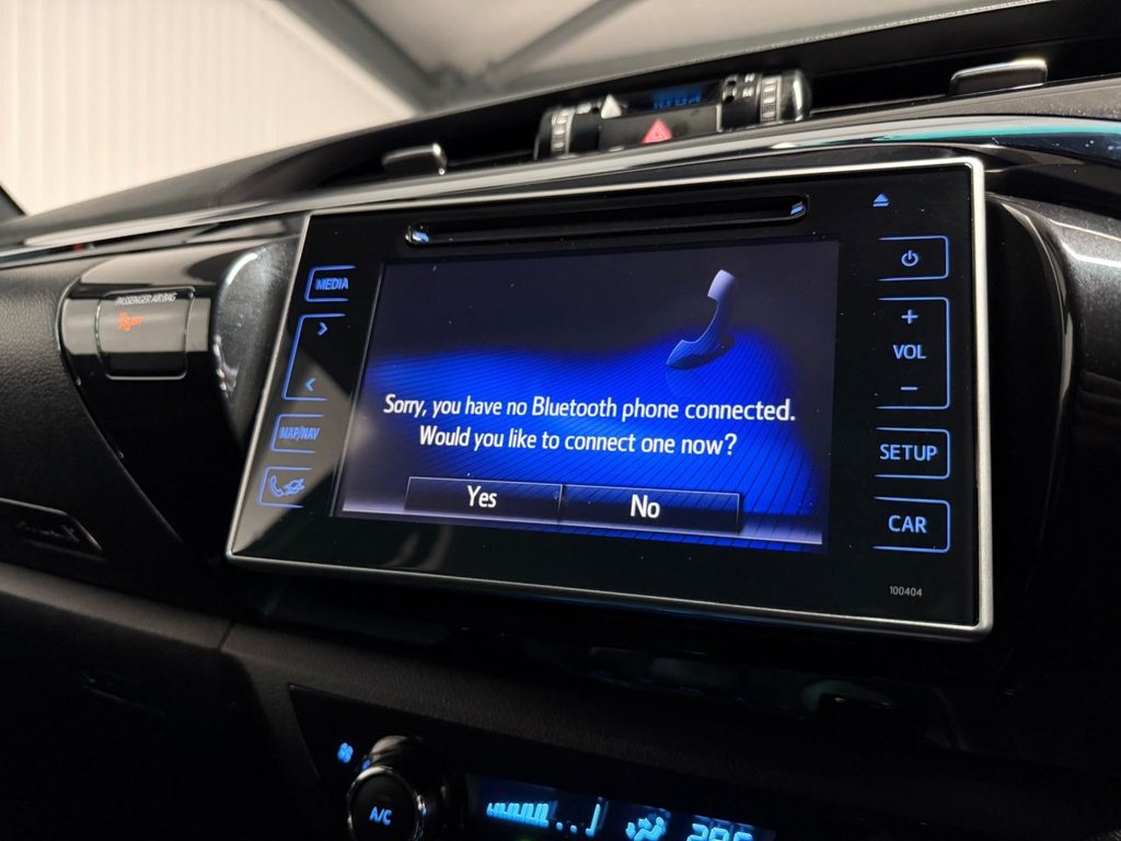 Used Toyota Hilux 2019 for sale - 76848228: Photo 18