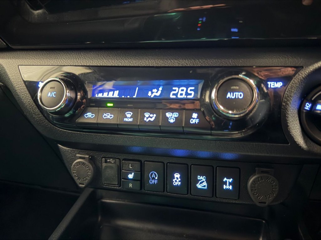 Used Toyota Hilux 2019 for sale - 76848228: Photo 20