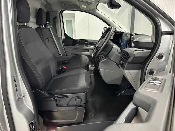 Used Ford Transit Custom 2024 for sale - 76273947: Photo 11