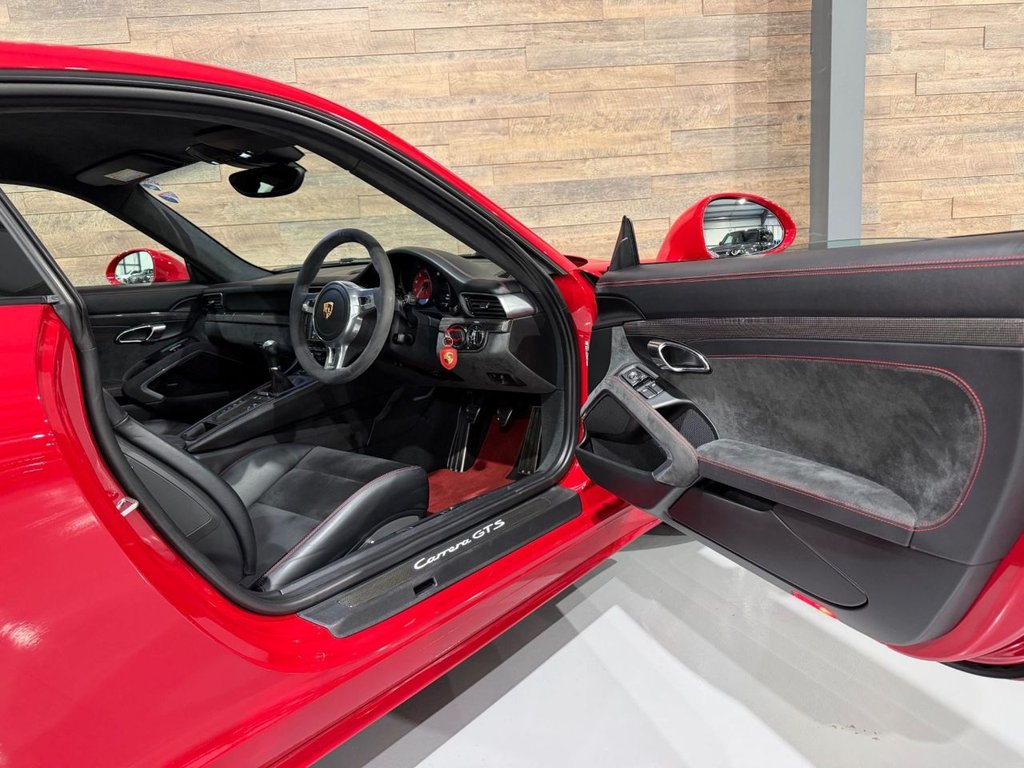 Used Porsche 911 2015 for sale - 77520967: Photo 28