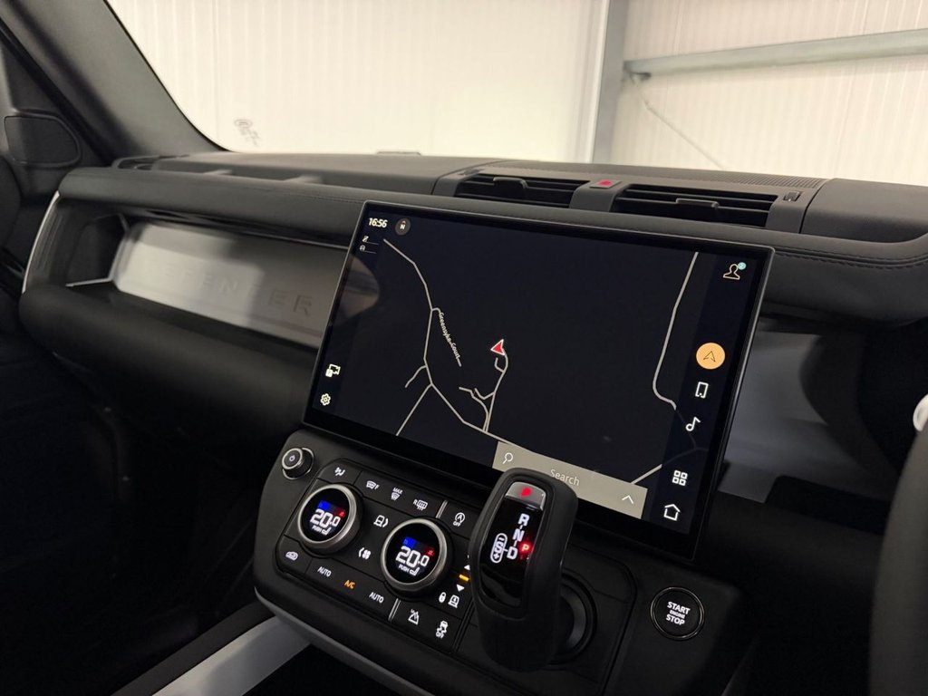 Used Land Rover Defender 110 2026 for sale - 77810033: Photo 17