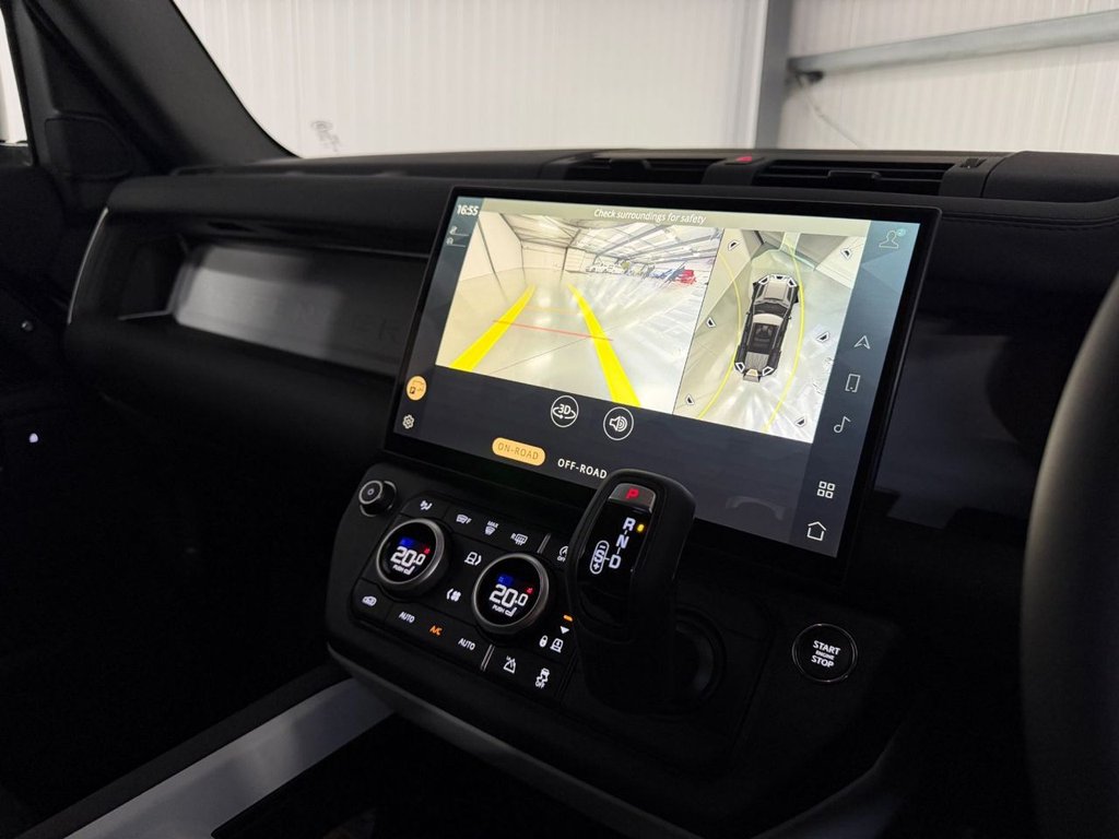 Used Land Rover Defender 110 2026 for sale - 77810033: Photo 18