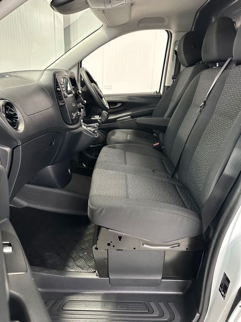 Used Mercedes-Benz Vito 2021 for sale - 77647941: Photo 13