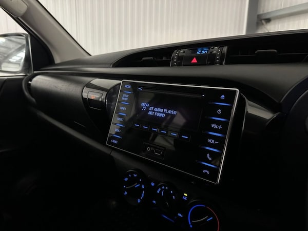 Used Toyota Hilux 2020 for sale - 76291421: Photo 19