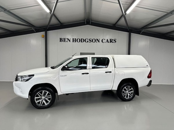 Used Toyota Hilux 2020 for sale - 76291421: Photo 3