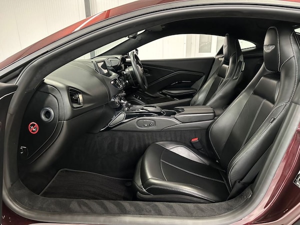 Used Aston Martin Vantage 2019 for sale - 75188287: Photo 16