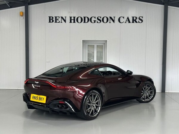 Used Aston Martin Vantage 2019 for sale - 75188287: Photo 7