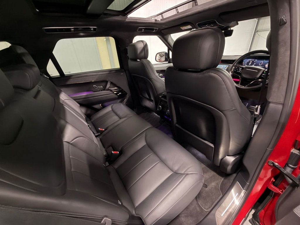 Used Land Rover Range Rover Sport 2024 for sale - 76635508: Photo 11