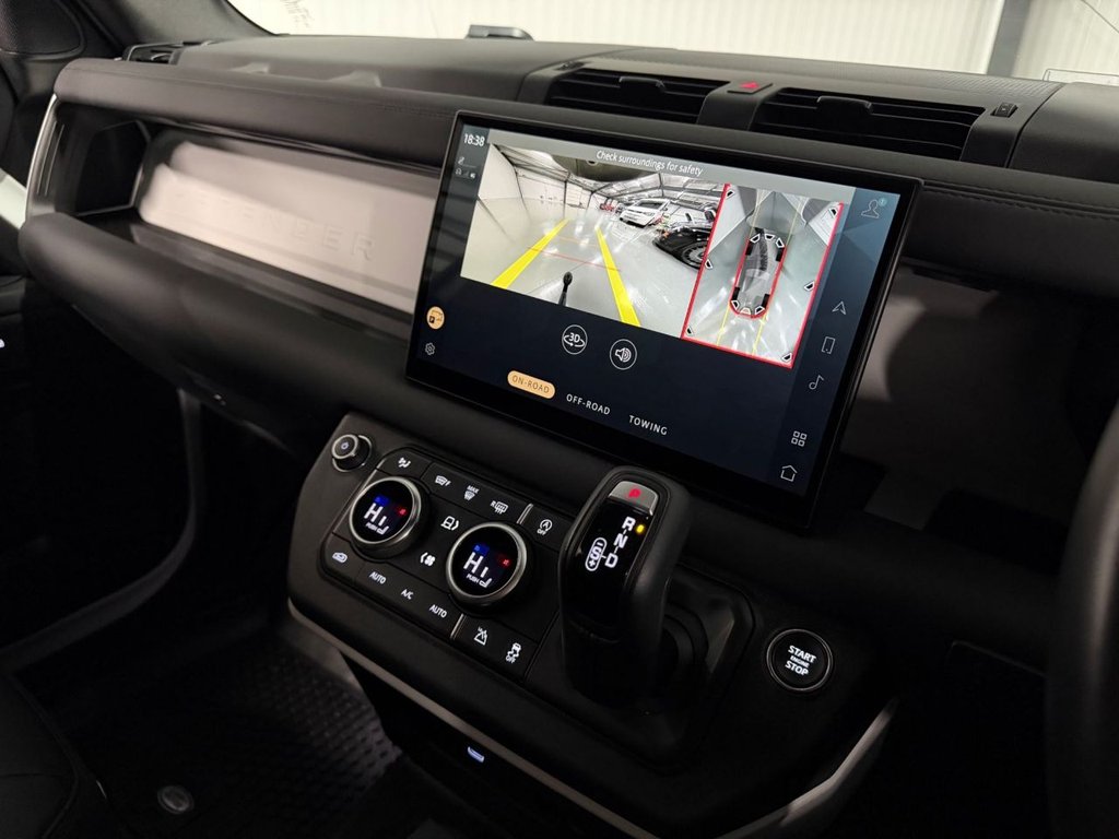 Used Land Rover Defender 2024 for sale - 77121927: Photo 17