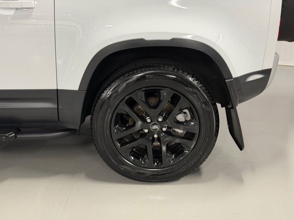Used Land Rover Defender 2024 for sale - 77121927: Photo 29