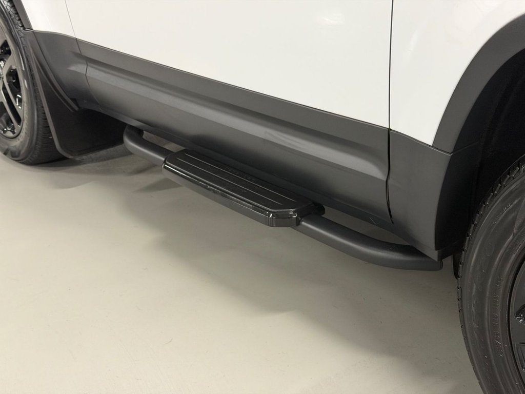 Used Land Rover Defender 2024 for sale - 77121927: Photo 32