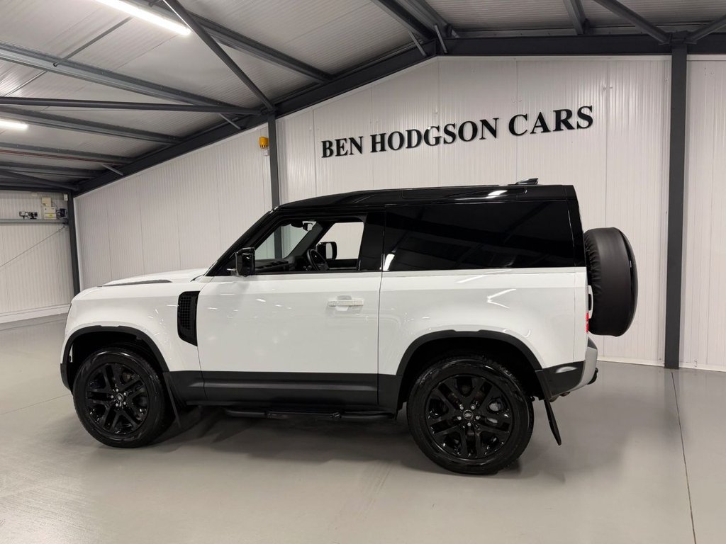 Used Land Rover Defender 2024 for sale - 77121927: Photo 4