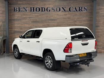 Used Toyota Hilux 2020 for sale - 78358458: Photo