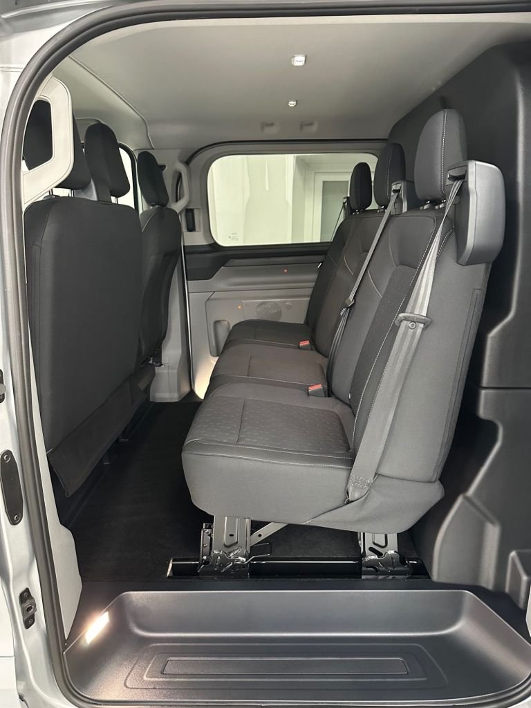 Used Ford Transit Custom 2025 for sale - 76710936: Photo 11