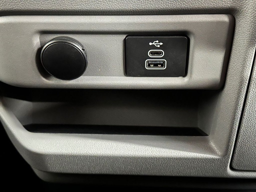 Used Ford Transit Custom 2025 for sale - 76710936: Photo 25