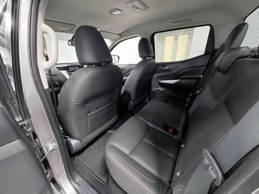 Used Nissan Navara 2021 for sale - 77048977: Photo 14