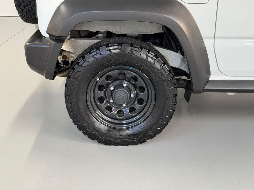 Used Suzuki Jimny 2023 for sale - 77795032: Photo 24