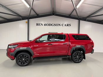 Used Toyota Hilux 2023 for sale - 78017085: Photo