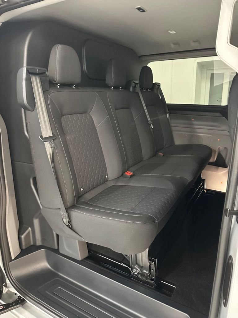 Used Ford Transit Custom 2025 for sale - 76416931: Photo 13