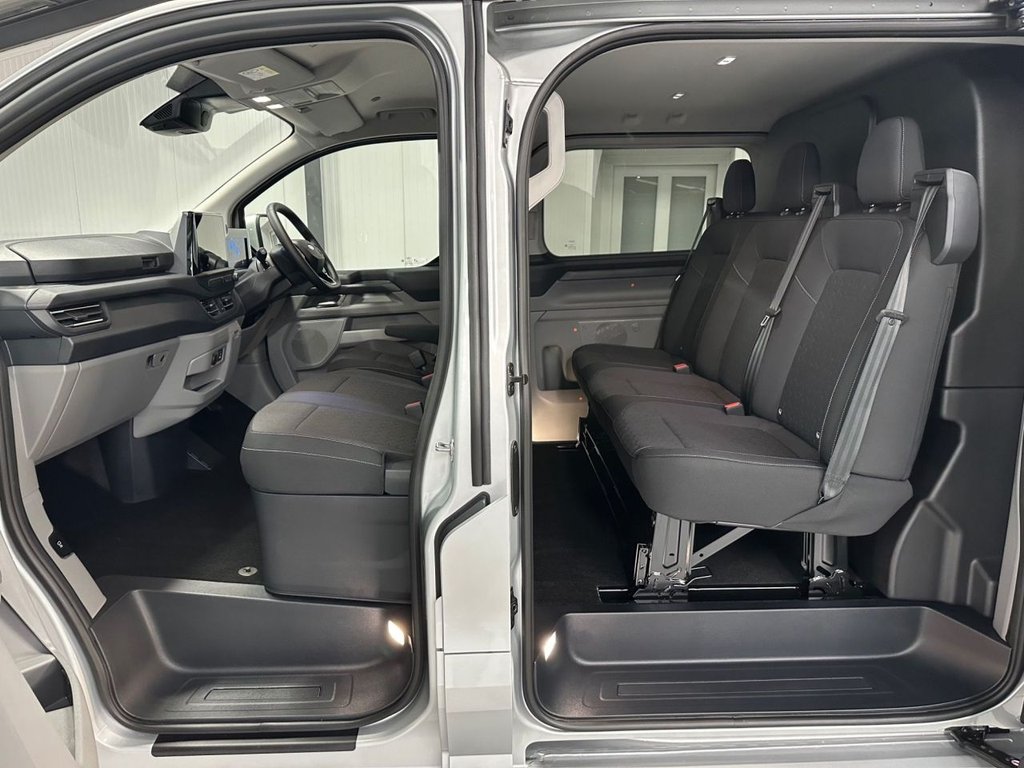 Used Ford Transit Custom 2025 for sale - 76416931: Photo 18