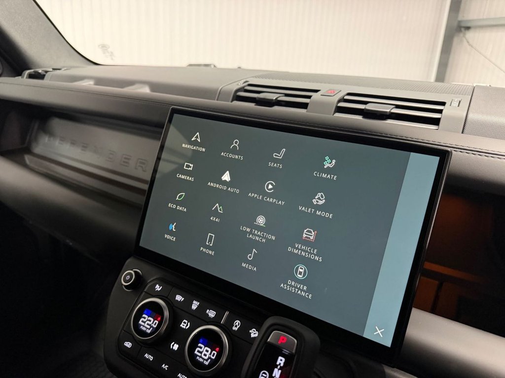 Used Land Rover Defender 110 2026 for sale - 77313409: Photo 23