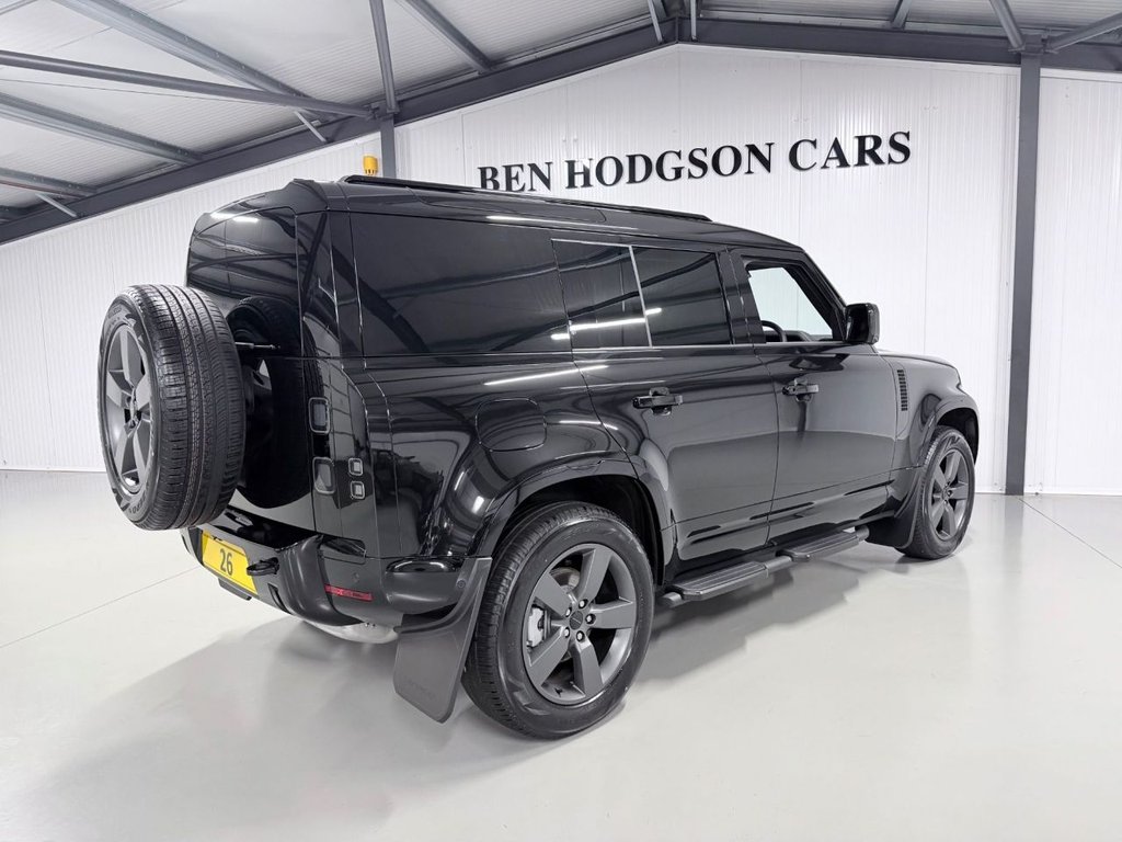 Used Land Rover Defender 110 2026 for sale - 77313409: Photo 8
