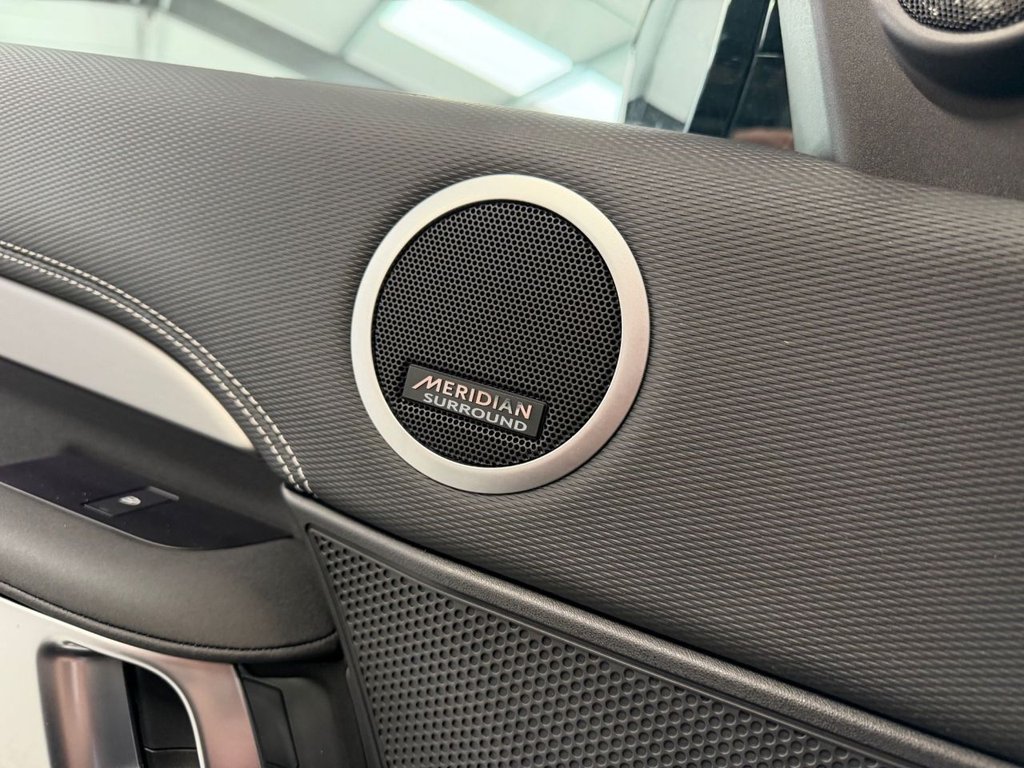 Used Land Rover Discovery 2023 for sale - 77967217: Photo 33